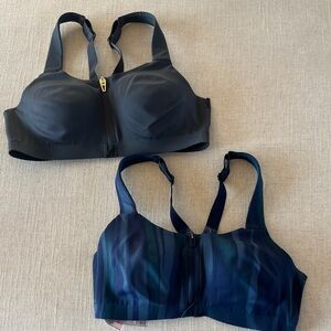 2 VS sports bras with front zipper